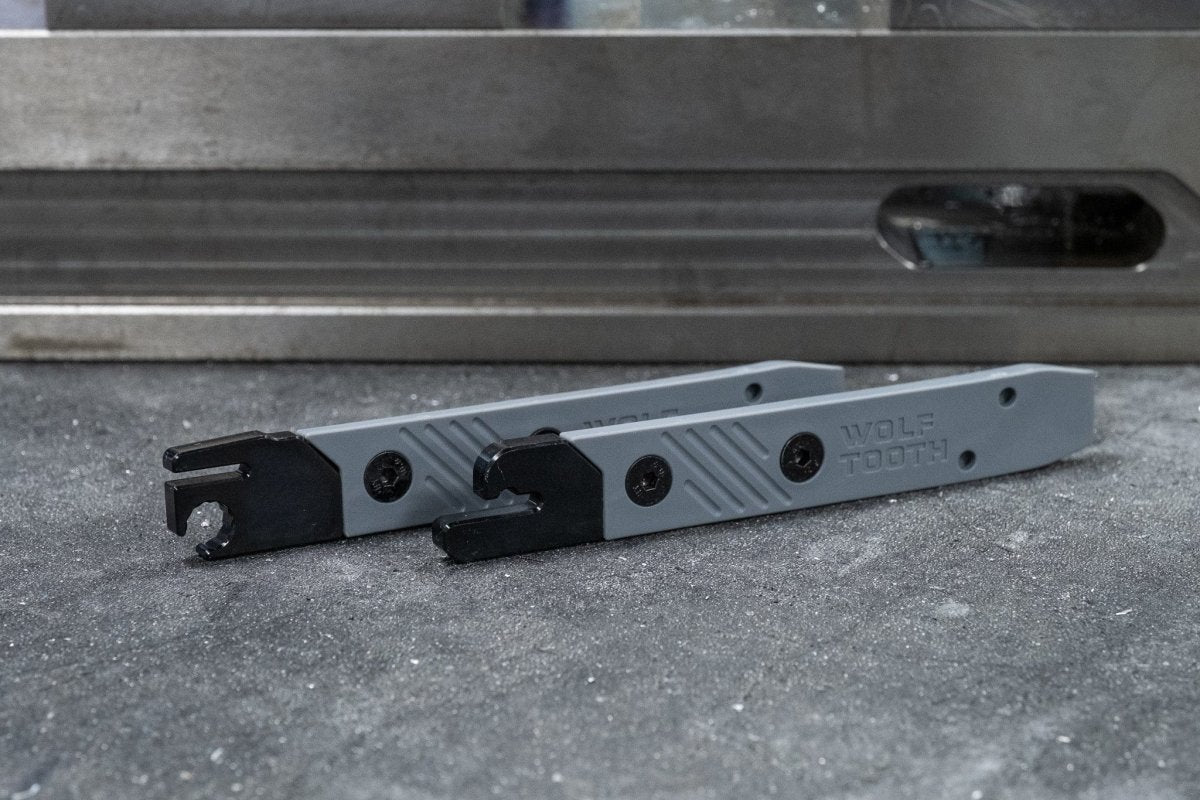Titanium 8 - Bit Tire Lever Kit One - Litespeed Bicycles